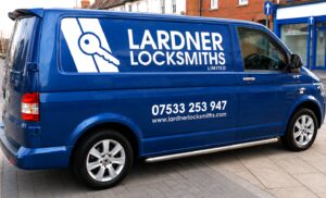 van signs croydon